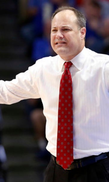 Georgia's tumble in SEC not good for coach Mark Fox's future